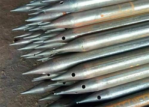 东安隧道钢花管现货